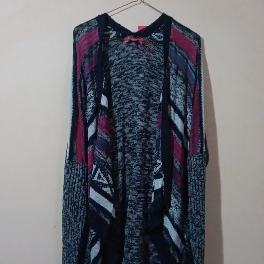 Curve revolution wrap new with tags